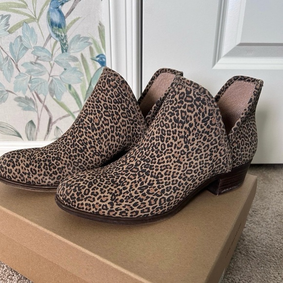 Lucky Brand Women's Baley 2 Ankle Boot Cheetah Print Size 8 With Box - Picture 8 of 9